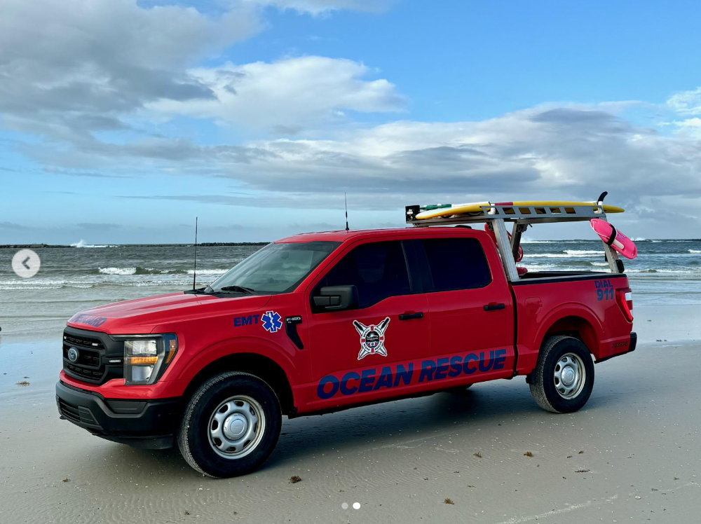 Could contain: vehicle, sky, wheel, land vehicle, tire, outdoor, transport, bumper, sport utility vehicle, automotive tire, pickup truck, truck, fender, land rover, motor vehicle, auto part, parked, red, jeep, ground, car