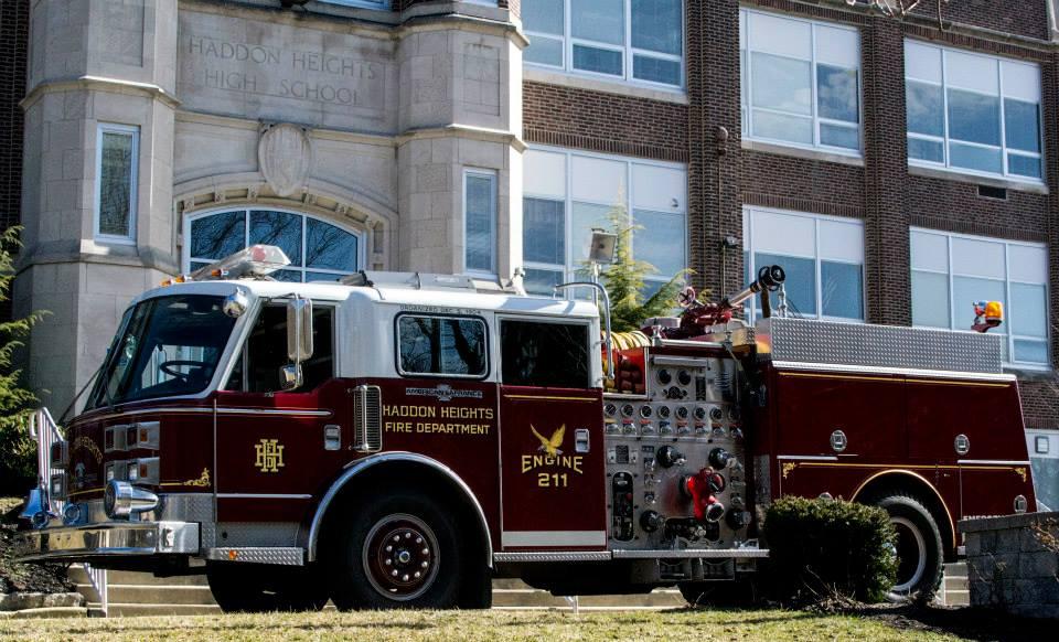 10906200_782078895174403_575879851160940