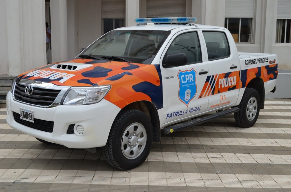Nuevas-camionetas-para-la-Patrulla-Rural-3.jpg