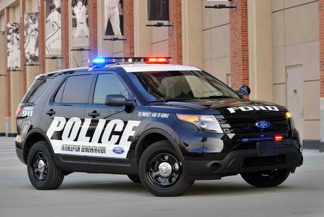 Ford-Explorer-Police-Interceptor-SUV.jpg