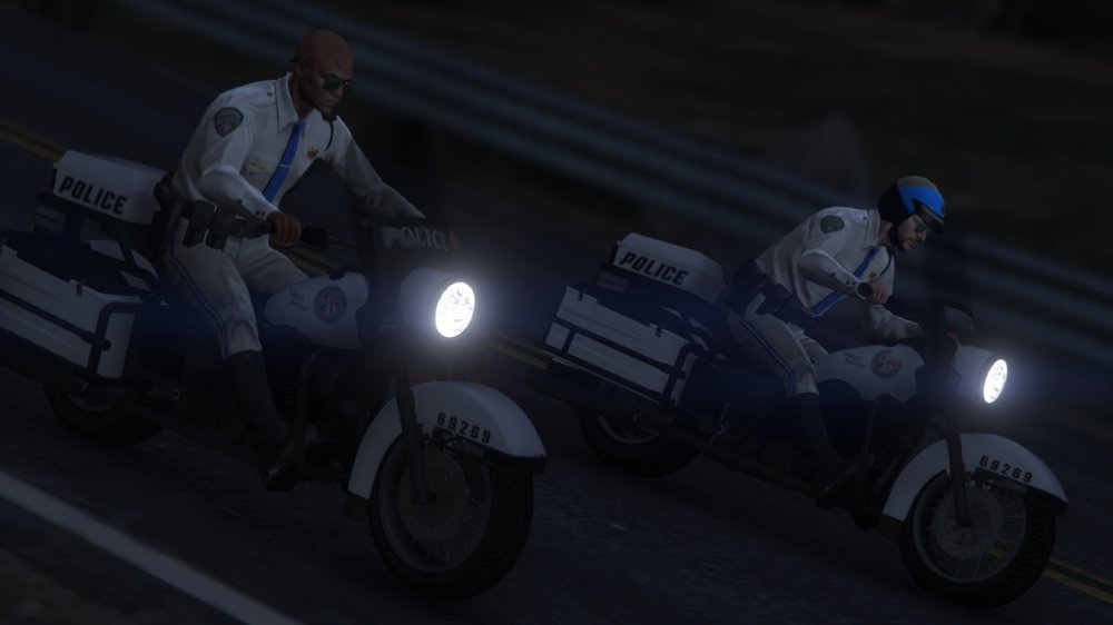 GTA5_2015-08-24_11-17-23-822.thumb.jpg.c