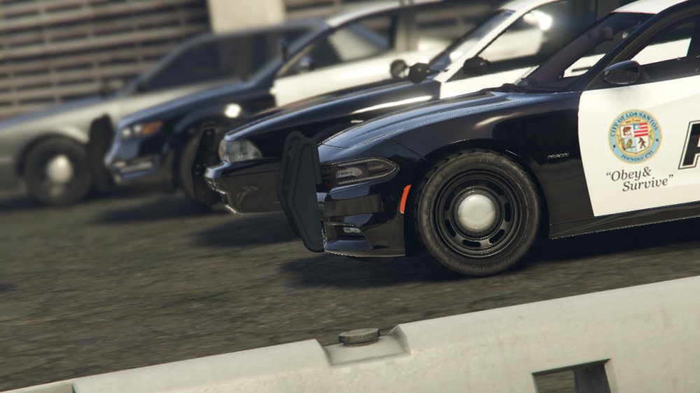 GTA5_2015-09-08_02-35-05-850.thumb.jpg.8