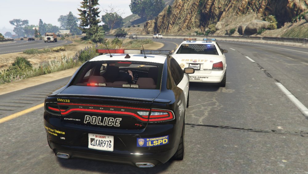 GTA5_2015-09-14_21-59-03-492.thumb.jpg.b