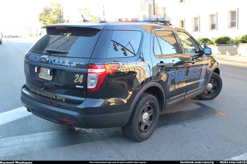 Akron_Police_Department_Ford_Explorer_24