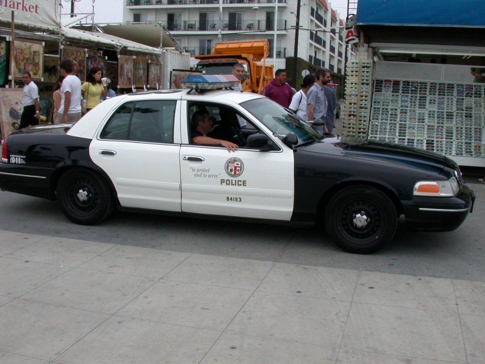 LAPD_Police_Car.jpg