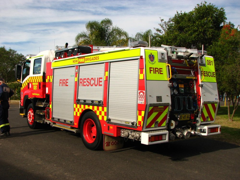 NSW_Fire_Brigades_Isuzu_Fire_Rescue_truck_Windsor_081_-_Flickr_-_Highway_Patrol_Images.jpg