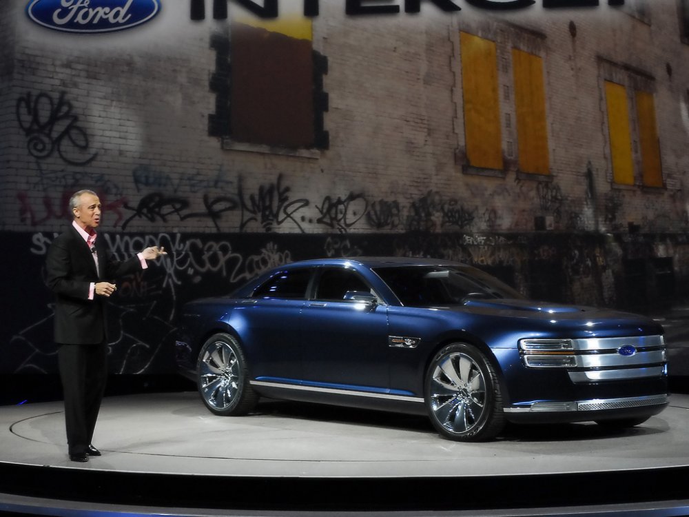 2007-Ford-Interceptor-Concept-J-Mays-group-vice-president-Design-and-Chief-Creative-Officer-Ford-Motor-Company-3-1024x768.jpg