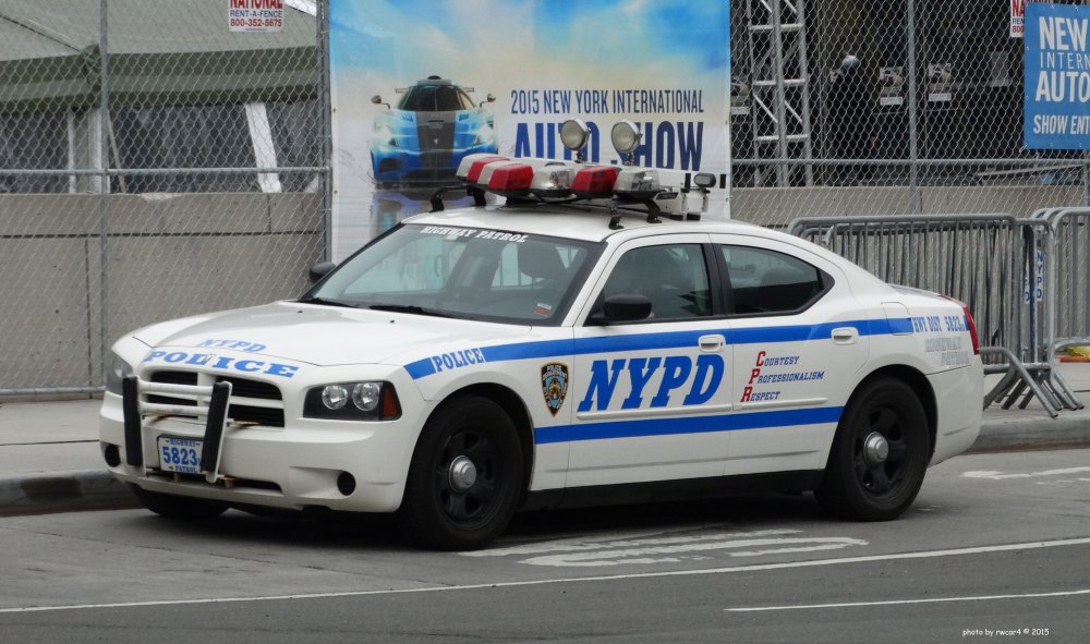 nypd2623.thumb.jpg.48d888c96d550d6d73dd383c0c178121.jpg