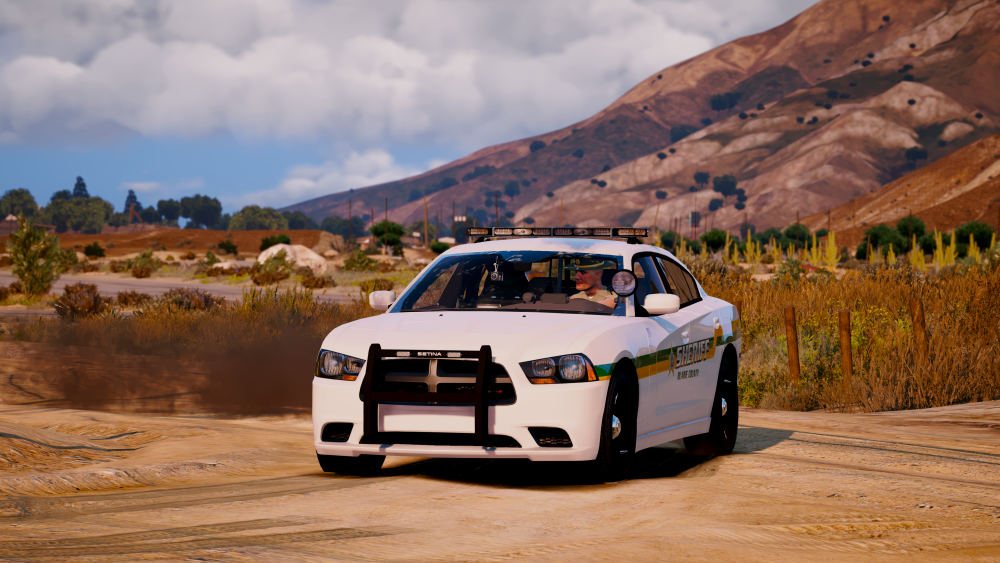 58bf168f40970_GrandTheftAutoV03_07.2017-20_09_46_02.thumb.png.b9d1fb32d85eac9b2cd423846097da41.png