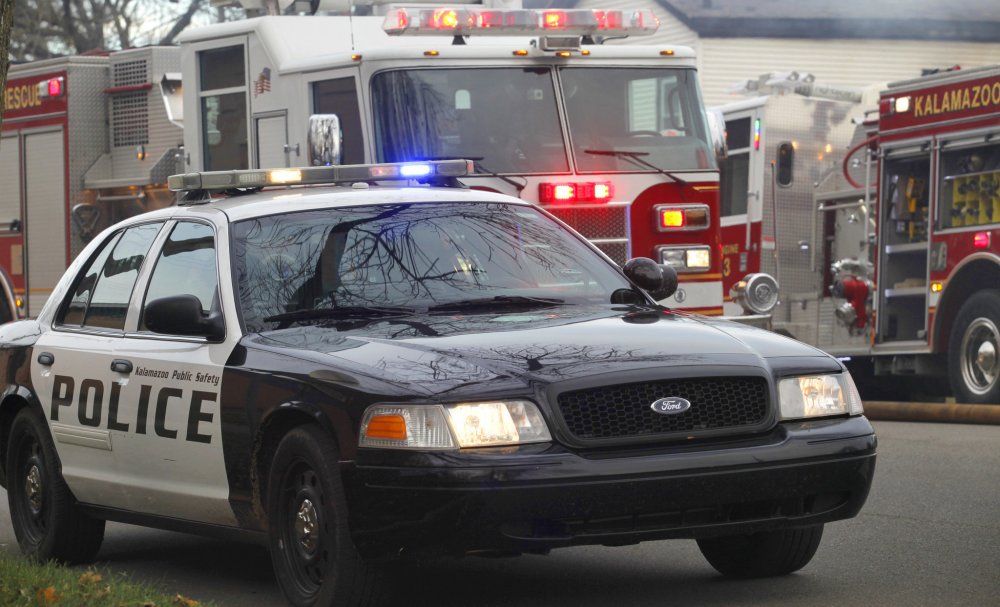 kalamazoo-public-safety-generic-photo-73b81fef96db38bd.jpg