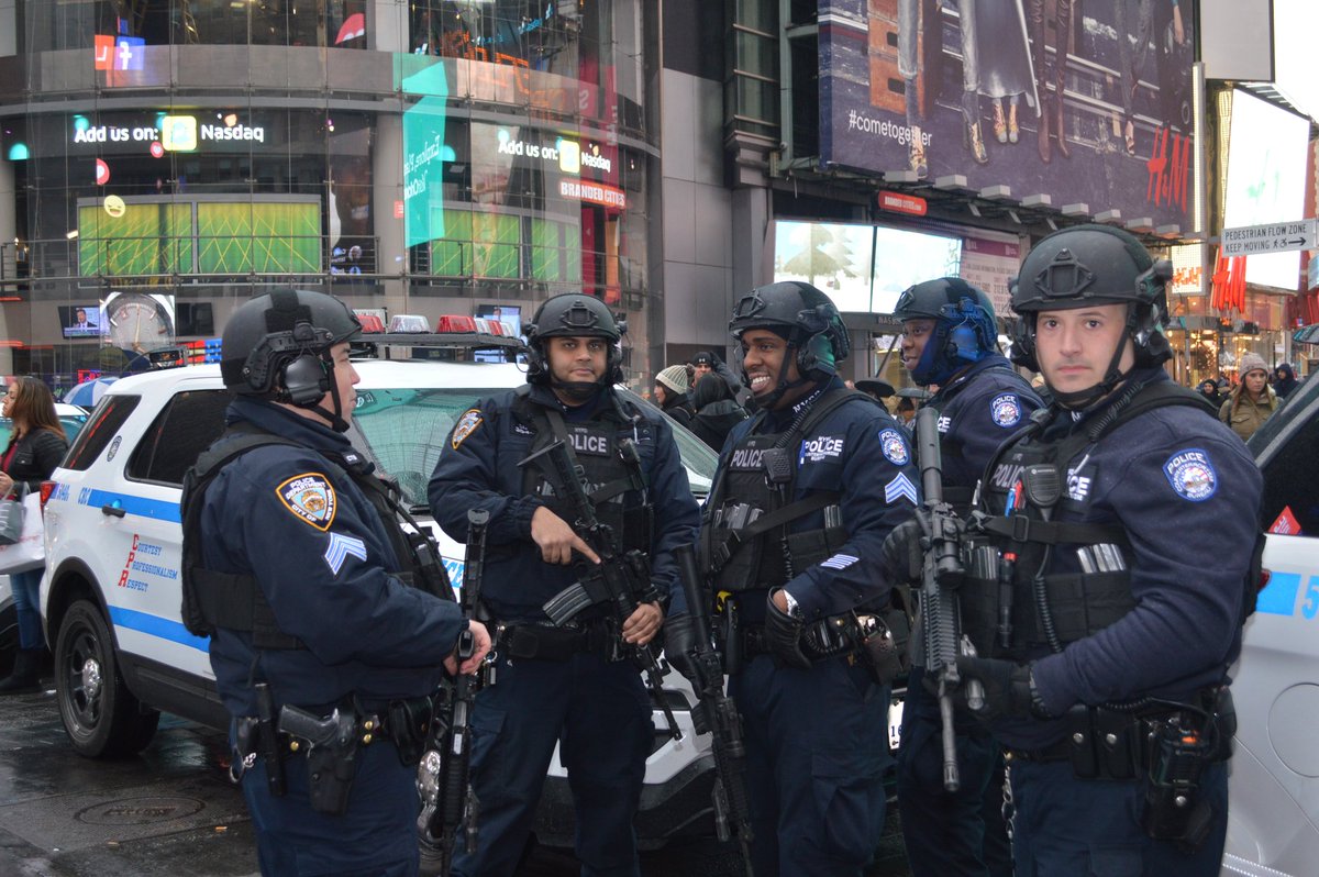 NYPD AUXILIARY UNITS. 