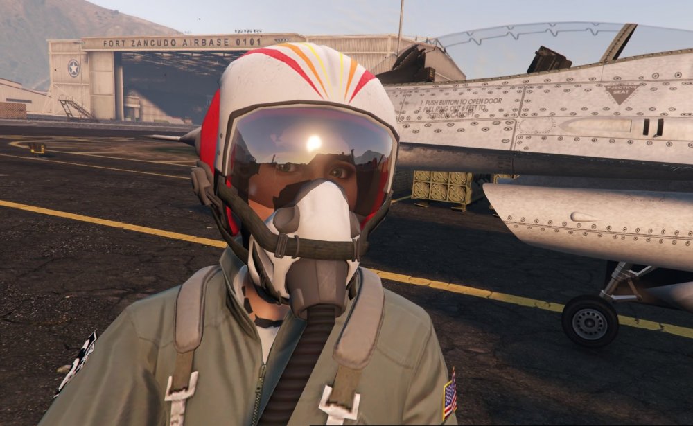 Officer_Tess_Thompson_Pilot.thumb.jpg.4d9890b8f111164c25480e29f0808038.jpg