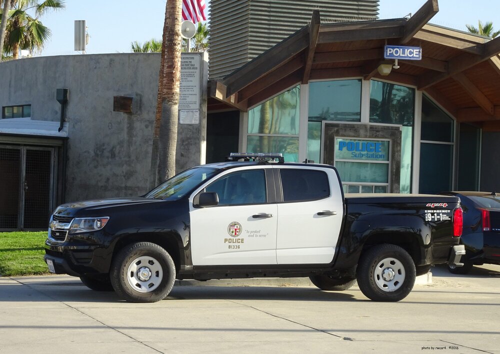 lapd727.jpg