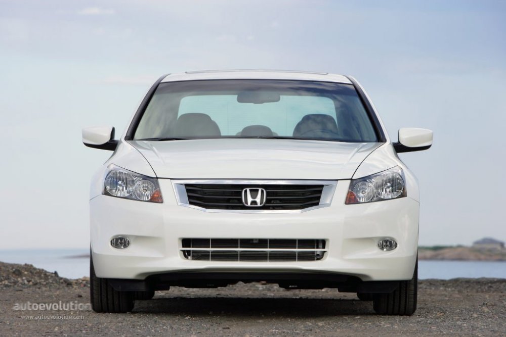 2009HONDA ACCORD FRONT.jpg