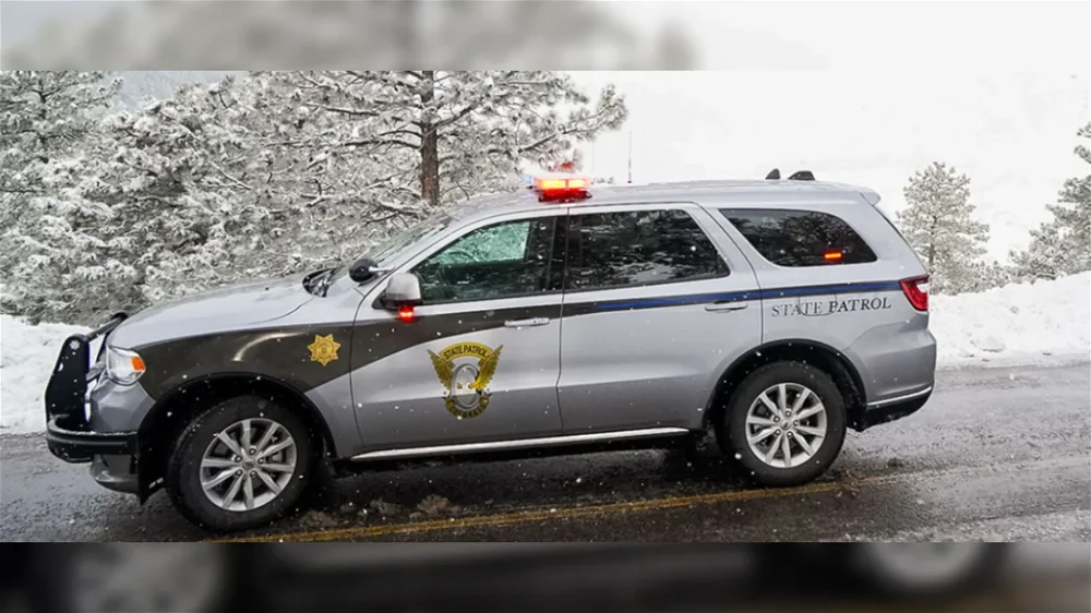 Could contain: land vehicle, vehicle, wheel, tire, outdoor, transport, car, bumper, sport utility vehicle, auto part, automotive exterior, roof rack, automotive luggage rack, ford, automotive carrying rack, compact sport utility vehicle, snow, police, winter