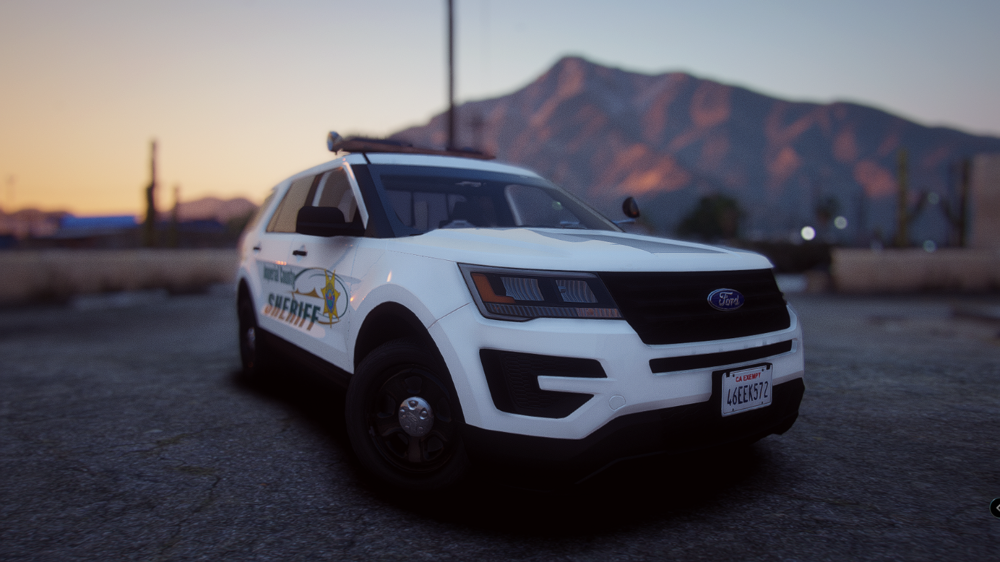 Could contain: vehicle, land vehicle, sky, tire, outdoor, wheel, bumper, sport utility vehicle, auto part, compact sport utility vehicle, motor vehicle, land rover, mitsubishi, car, road, ground, parked, mountain