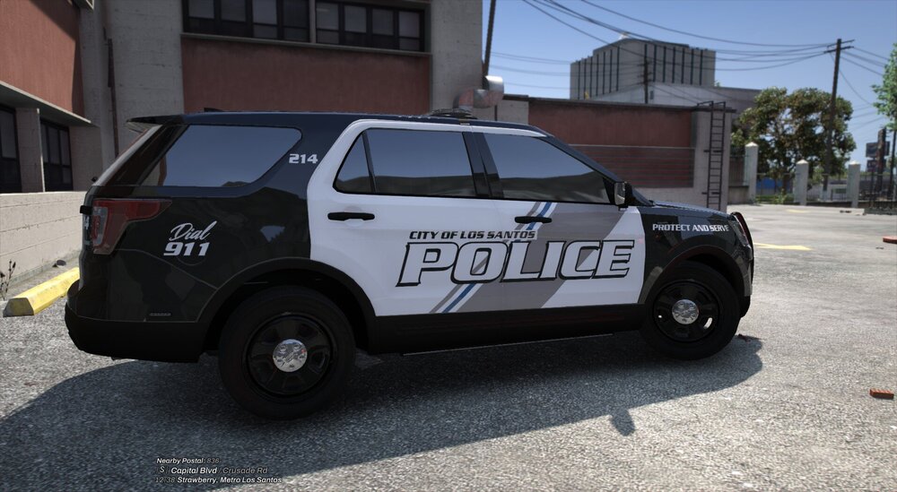 Could contain: land vehicle, vehicle, wheel, tire, outdoor, transport, auto part, sport utility vehicle, text, car, motor vehicle, compact sport utility vehicle, fender, road, automotive exterior, automotive tire, bumper, parked, police, street