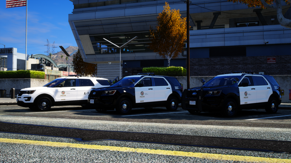 Could contain: outdoor, vehicle, land vehicle, wheel, road, sky, building, tire, transport, motor vehicle, street, family car, automotive exterior, police, parked, city, car