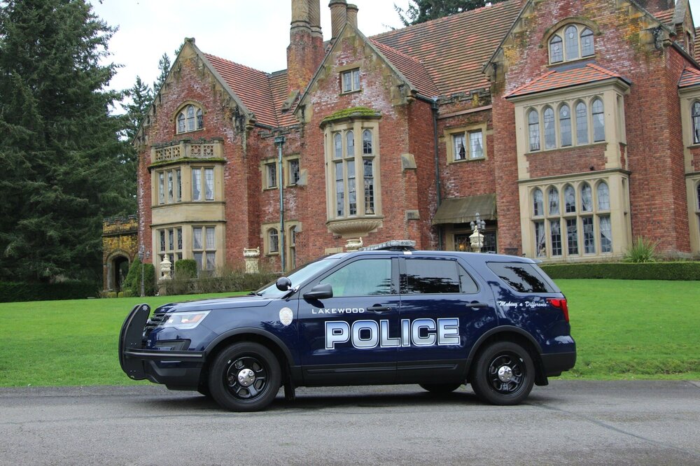 Could contain: vehicle, land vehicle, outdoor, wheel, text, tire, car, sport utility vehicle, building, compact sport utility vehicle, bumper, automotive exterior, crossover suv, transport, road, grass, street