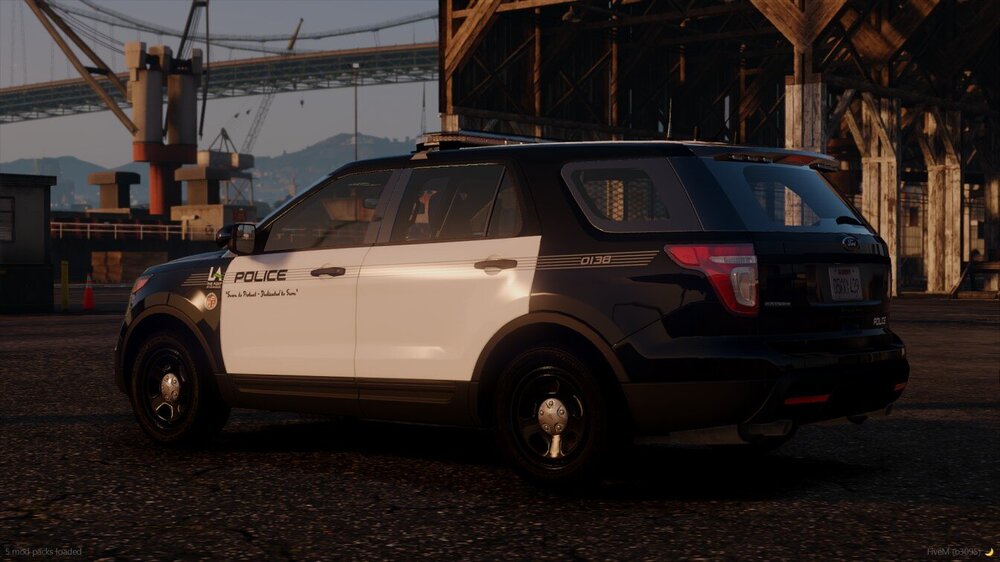 Could contain: land vehicle, vehicle, wheel, tire, outdoor, transport, auto part, sport utility vehicle, car, hatchback, bumper, compact sport utility vehicle, vehicle registration plate, motor vehicle, crossover suv, roof rack, mini suv, automotive luggage rack, automotive exterior, mini mpv, fender, mitsubishi, automotive carrying rack, road, street, parked