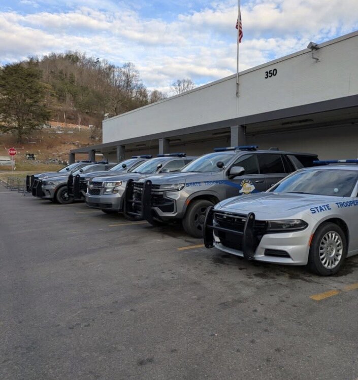 Could contain: outdoor, wheel, sky, vehicle, land vehicle, car, tire, automotive design, bumper, luxury vehicle, grille, road, sports sedan, auto part, personal luxury car, alloy wheel, parking, ground, parked