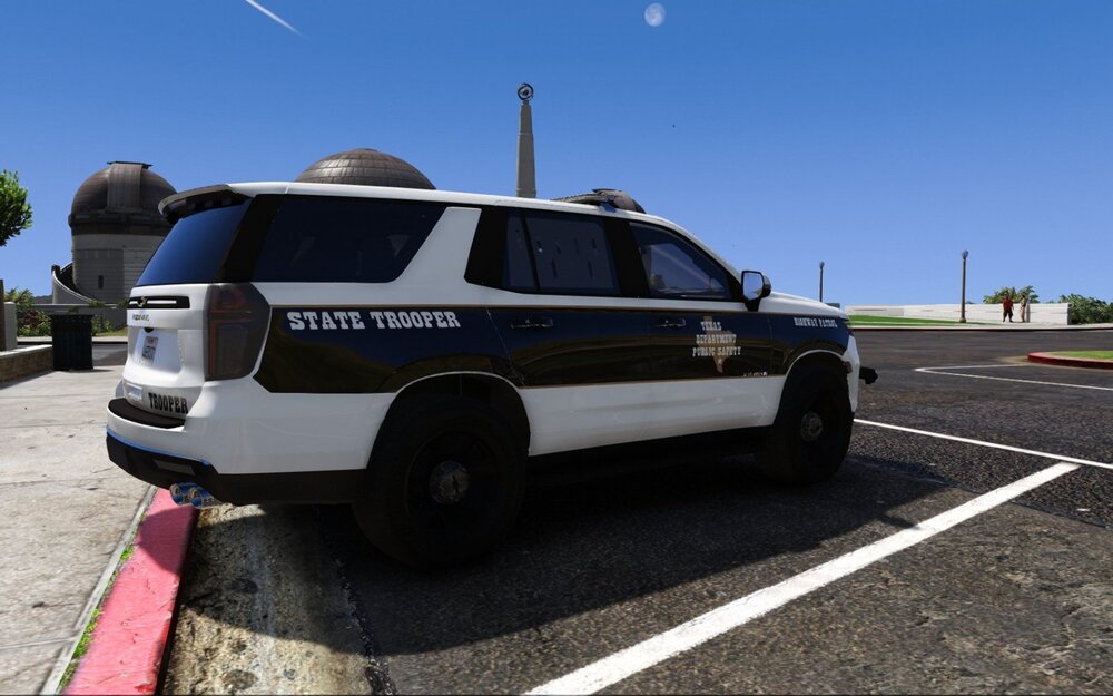 Could contain: sky, outdoor, vehicle, land vehicle, wheel, transport, tire, road, auto part, motor vehicle, police, sport utility vehicle, automotive exterior, vehicle registration plate, van, compact sport utility vehicle, minivan, automotive luggage rack, roof rack, law enforcement, automotive carrying rack, bumper, parked, car, street, ground, emergency