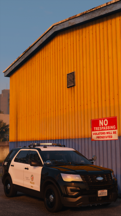 Could contain: vehicle, land vehicle, wheel, outdoor, tire, sky, building, transport, car, sport utility vehicle, auto part, motor vehicle, parked