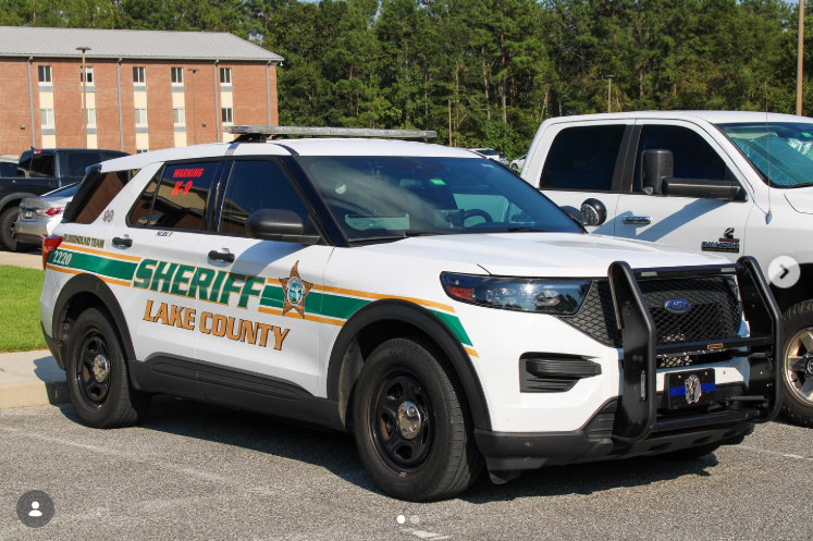 Could contain: vehicle, land vehicle, wheel, tire, outdoor, police, bumper, auto part, sport utility vehicle, police car, ford, automotive exterior, law enforcement, transport, motor vehicle, compact sport utility vehicle, fender, text, car, road, parked, street
